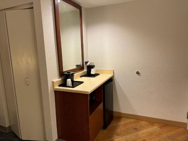 La Quinta by Wyndham Bannockburn-Deerfield image 14