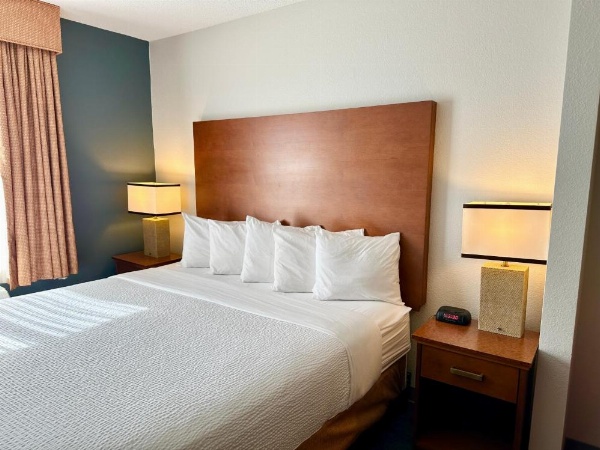 La Quinta by Wyndham Bannockburn-Deerfield image 23